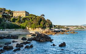 Villa Parisi Grand Hotel