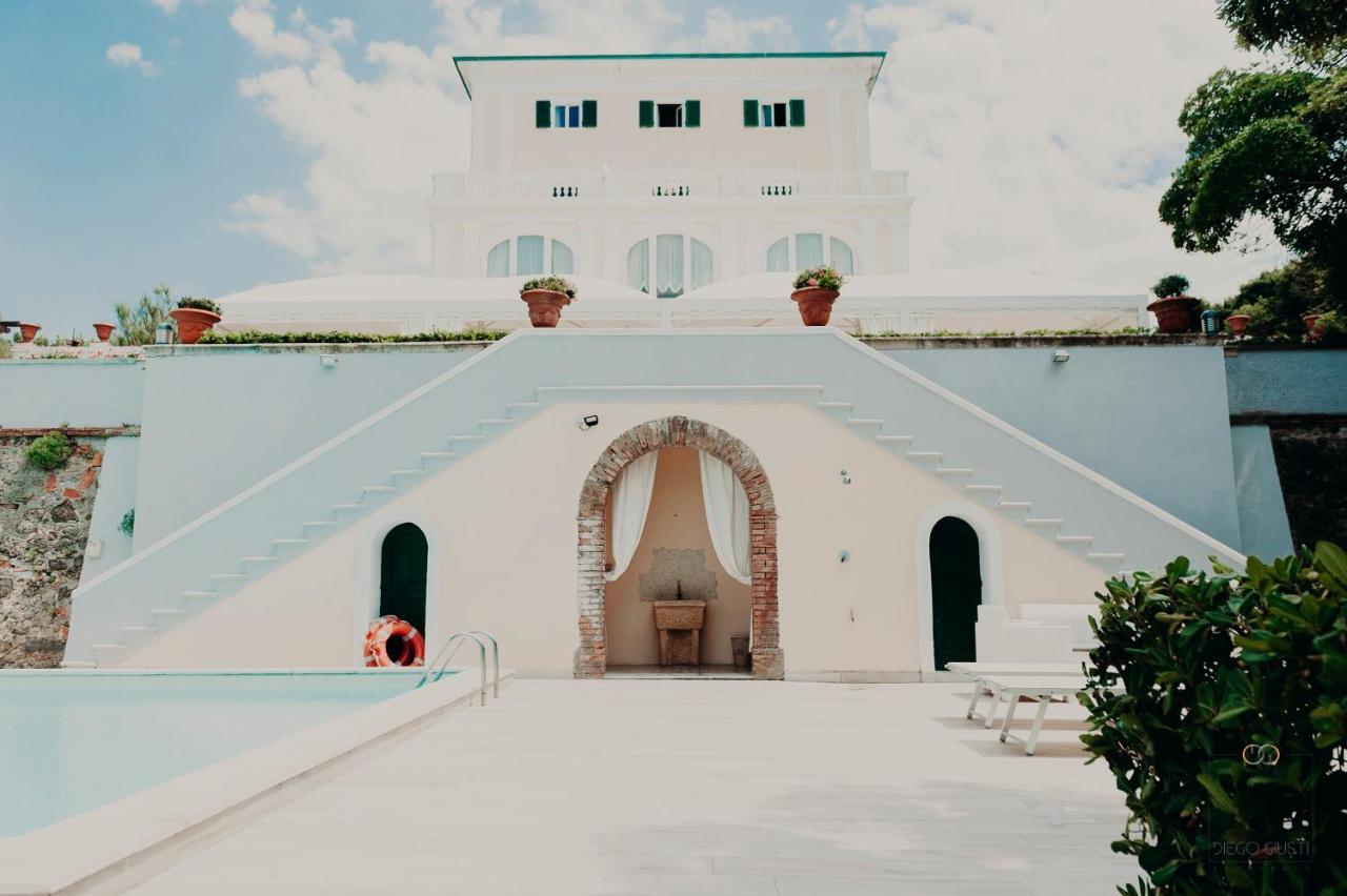 Villa Parisi Grand Hotel Castiglioncello Esterno foto
