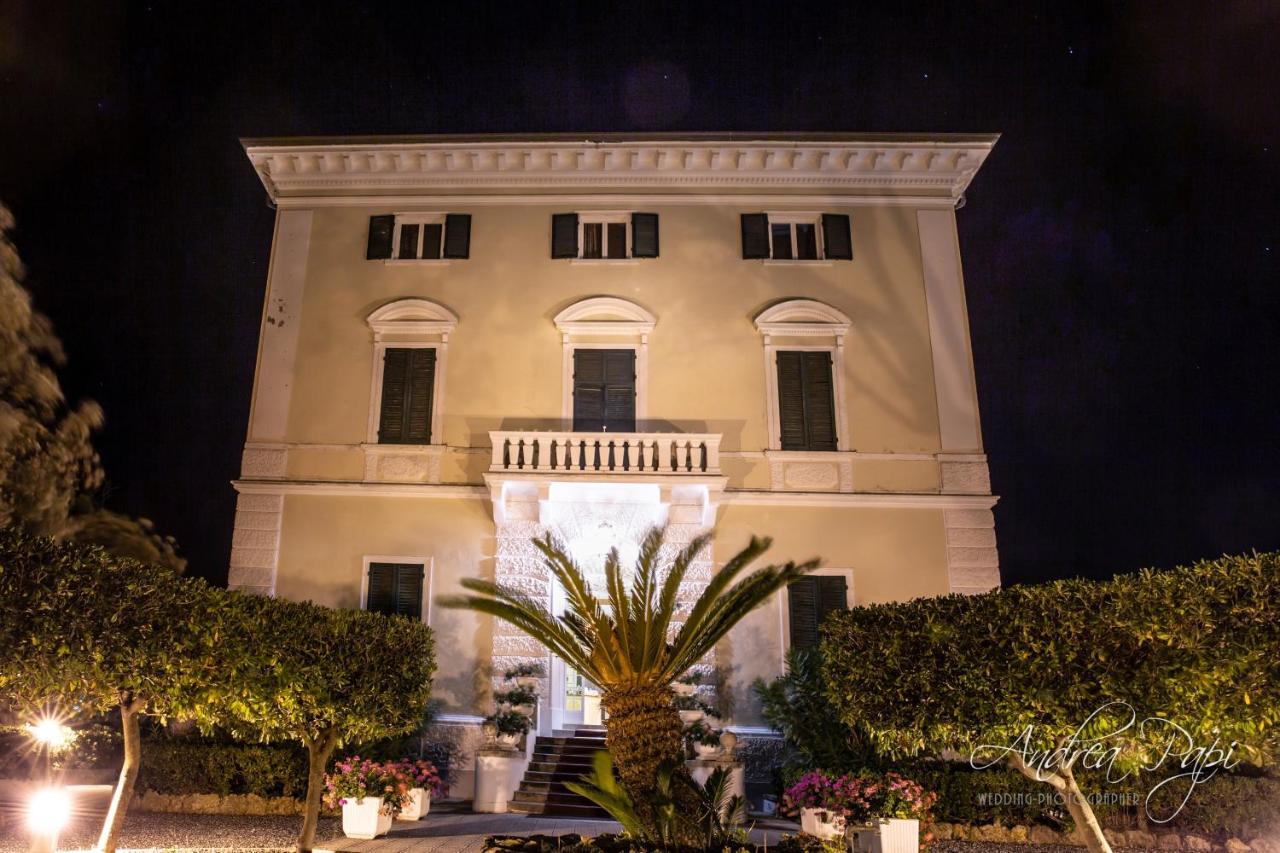 Villa Parisi Grand Hotel Castiglioncello Esterno foto