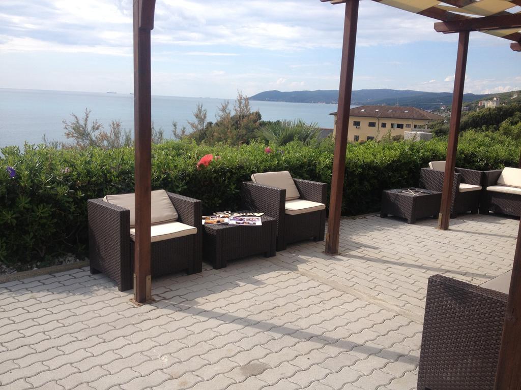 Villa Parisi Grand Hotel Castiglioncello Esterno foto