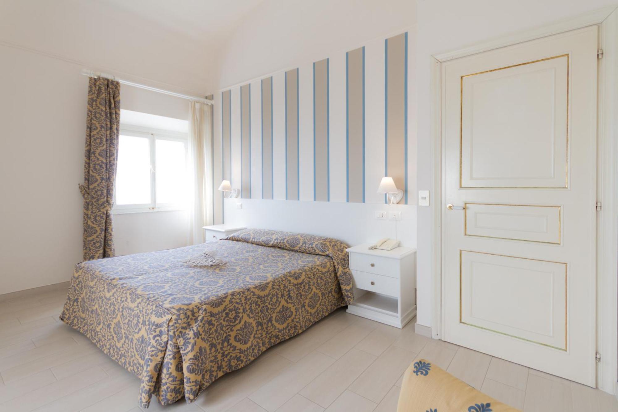 Villa Parisi Grand Hotel Castiglioncello Camera foto
