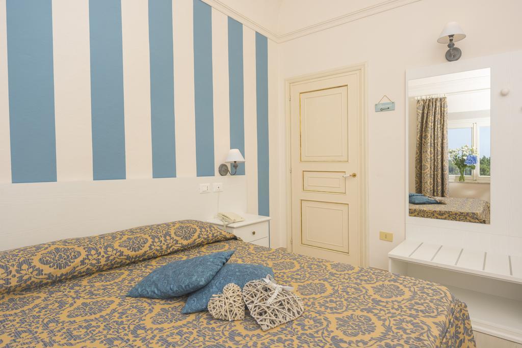 Villa Parisi Grand Hotel Castiglioncello Esterno foto