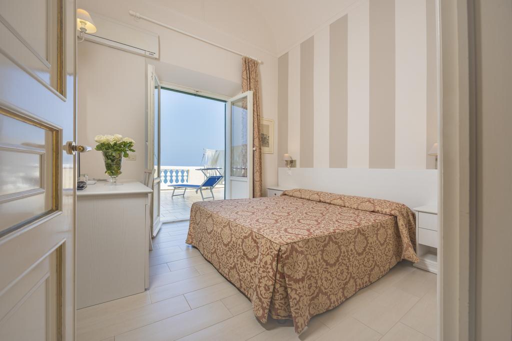 Villa Parisi Grand Hotel Castiglioncello Esterno foto