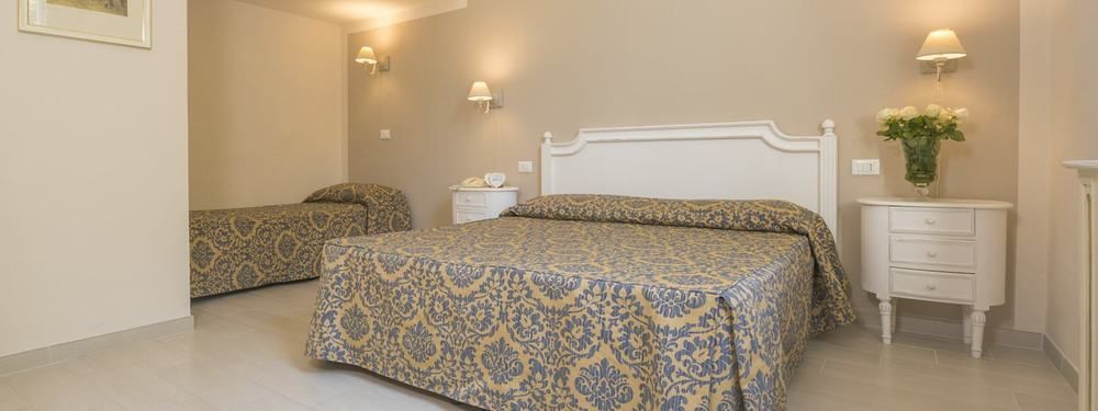 Villa Parisi Grand Hotel Castiglioncello Esterno foto