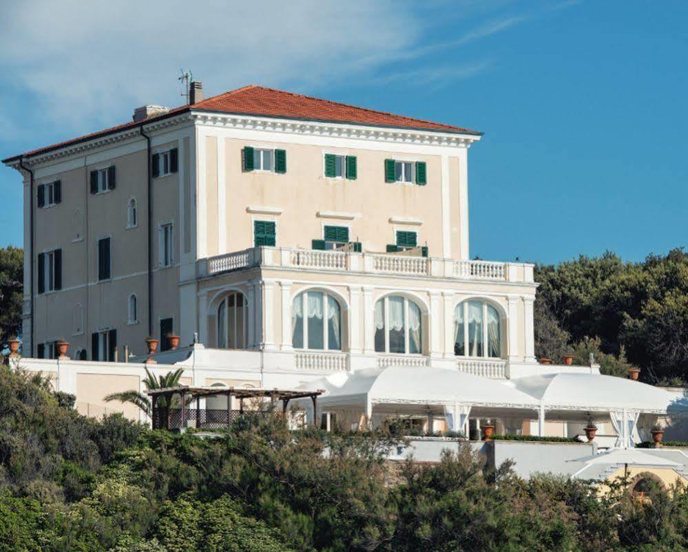 Villa Parisi Grand Hotel Castiglioncello Esterno foto